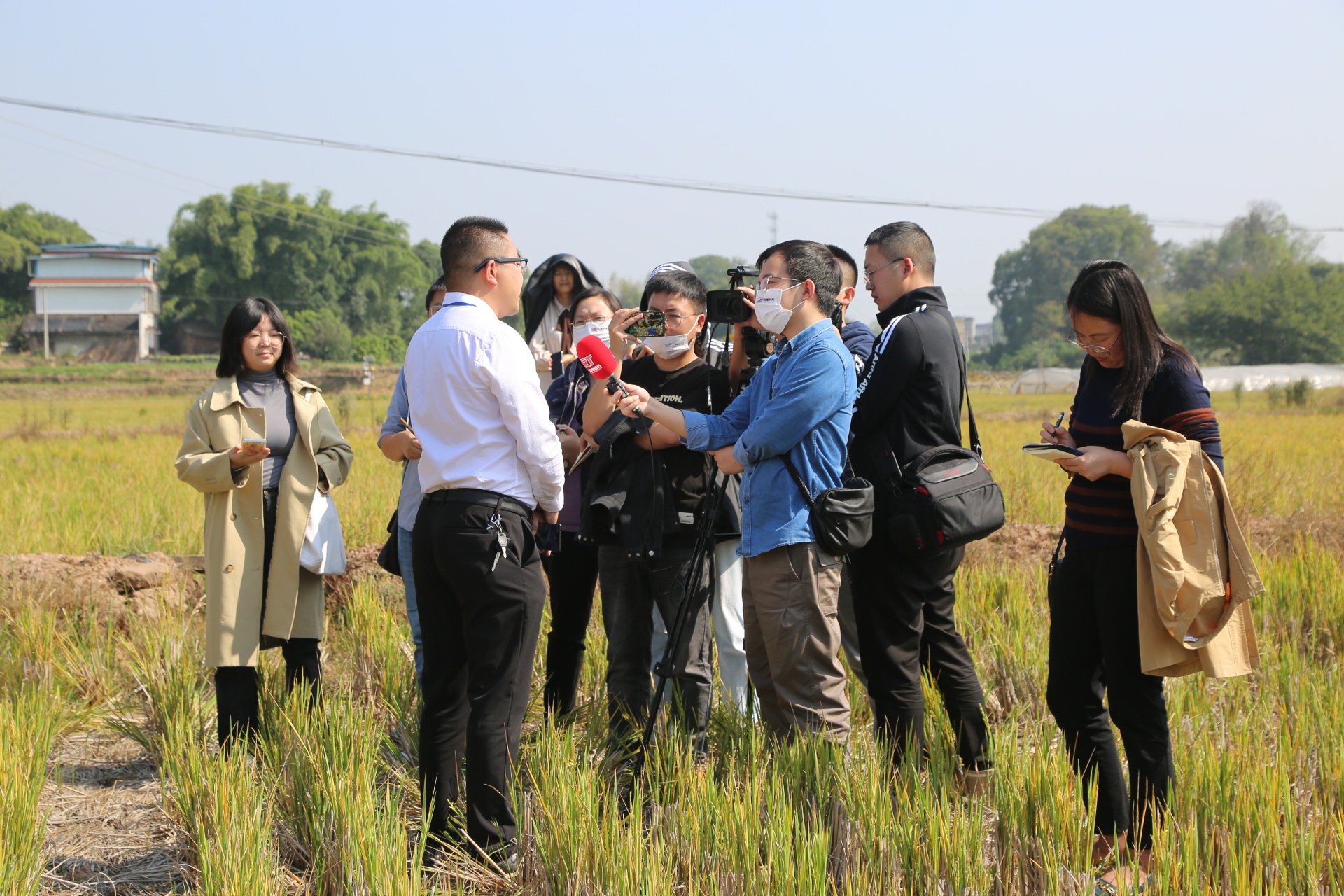 多家省市媒體到合江縣開展集中采訪報(bào)道 第 4 張